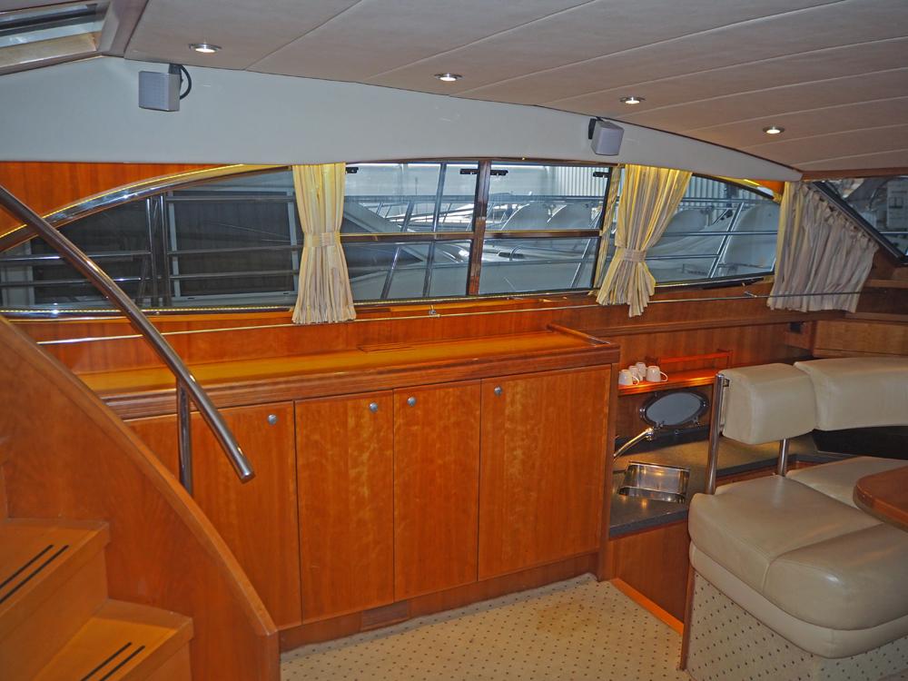 Salon, H&eacute;bergements